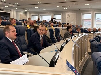 Областные парламентарии просят запланировать еще одну развязку на КАД-2 в Кировском районе!