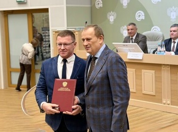 Делегация Кировского района приняла участие в подведении итогов АПК Ленинградской области за 2025 год 