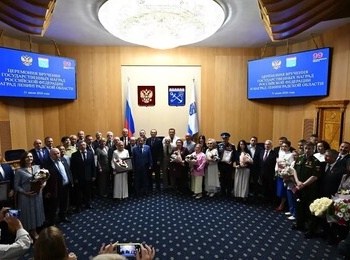 Коллектив КСК «Невский» награжден Почетным дипломом Губернатора Ленинградской области